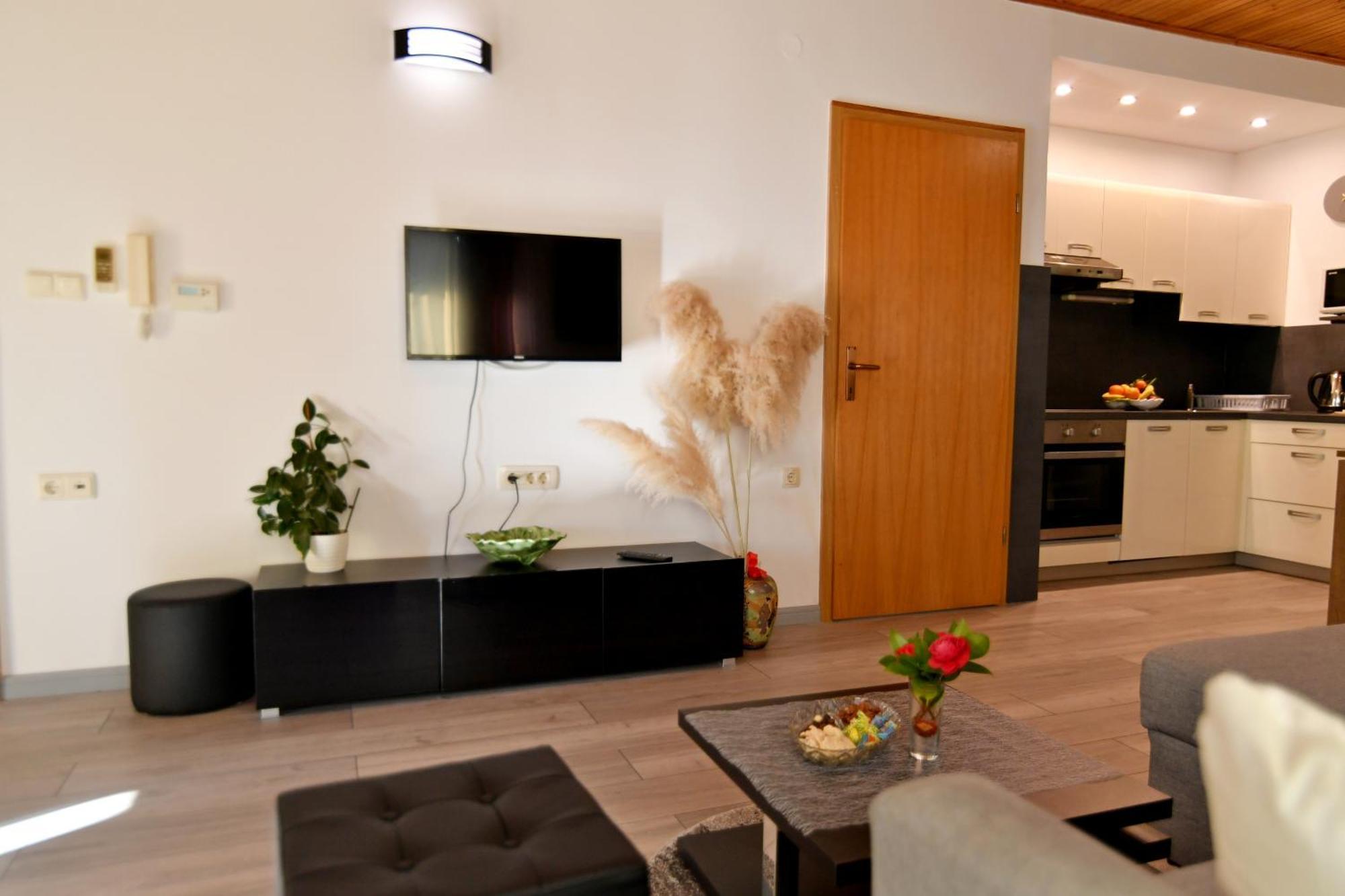 Apartments Peric Opatija Exterior photo