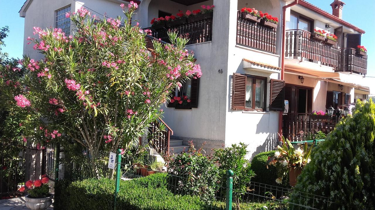 Apartments Peric Opatija Exterior photo